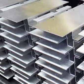 تشكيل المعادن ورقة الدقة